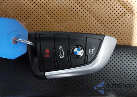 2020 BMW X3 M Competition z USA, uszkodzony, nr VIN 5YMTS0C09LLT10192